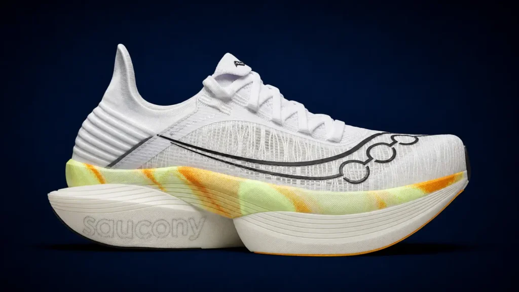 Zapatillas con placa de carbono Saucony Endorphin Elite